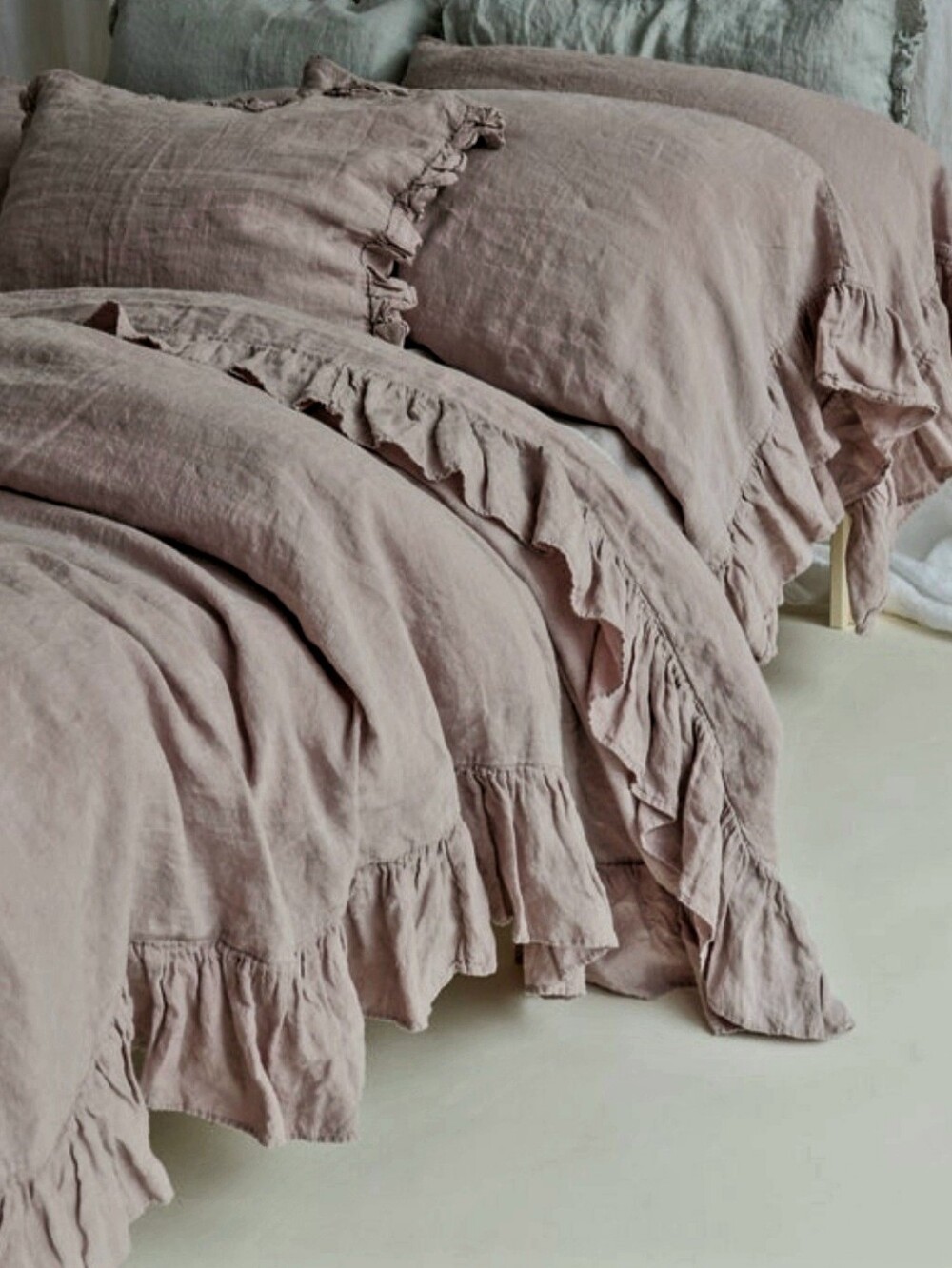 Pottery Barn Belgian Flax Linen Fringe Ruffle Duvet Cover In Lavender